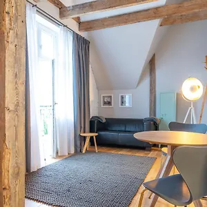 Wilda 30a Self Check-in Apartament